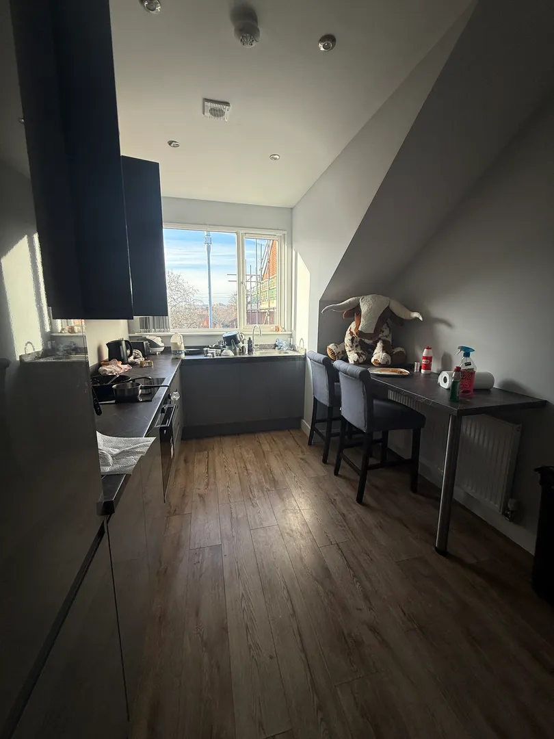 City centre// 2 bed 2 bath - North Sherwood St NG1 4EE - Image 1
